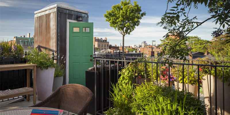 Readers retreat rooftop garden